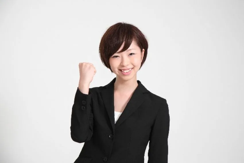 個人事業主になるための具体的な手続きとメリット