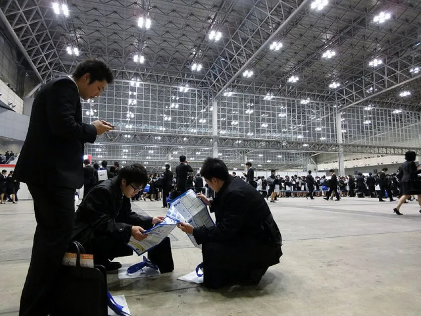 ユニリーバの「大学1~2年生に内定」企業はどんなリスクを背負う?