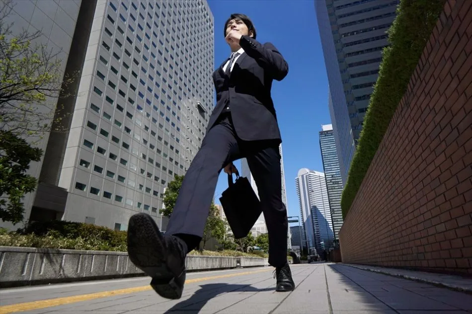 「教えてクン」から「学んで行動できる自責思考の人間」になれ